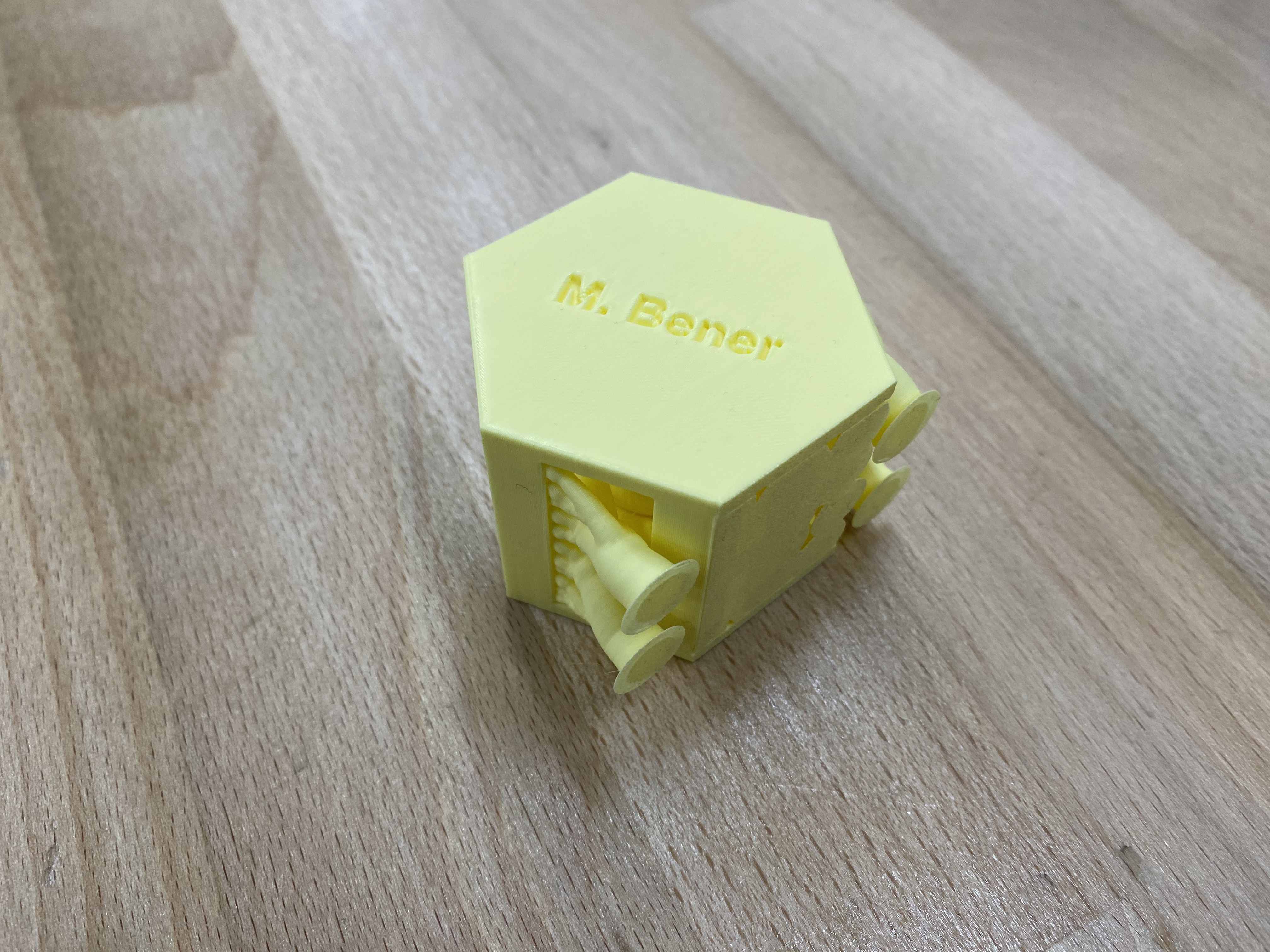 Print with supports